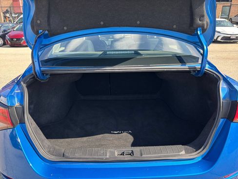 Used 2025 Nissan Sentra SV FWD image 29