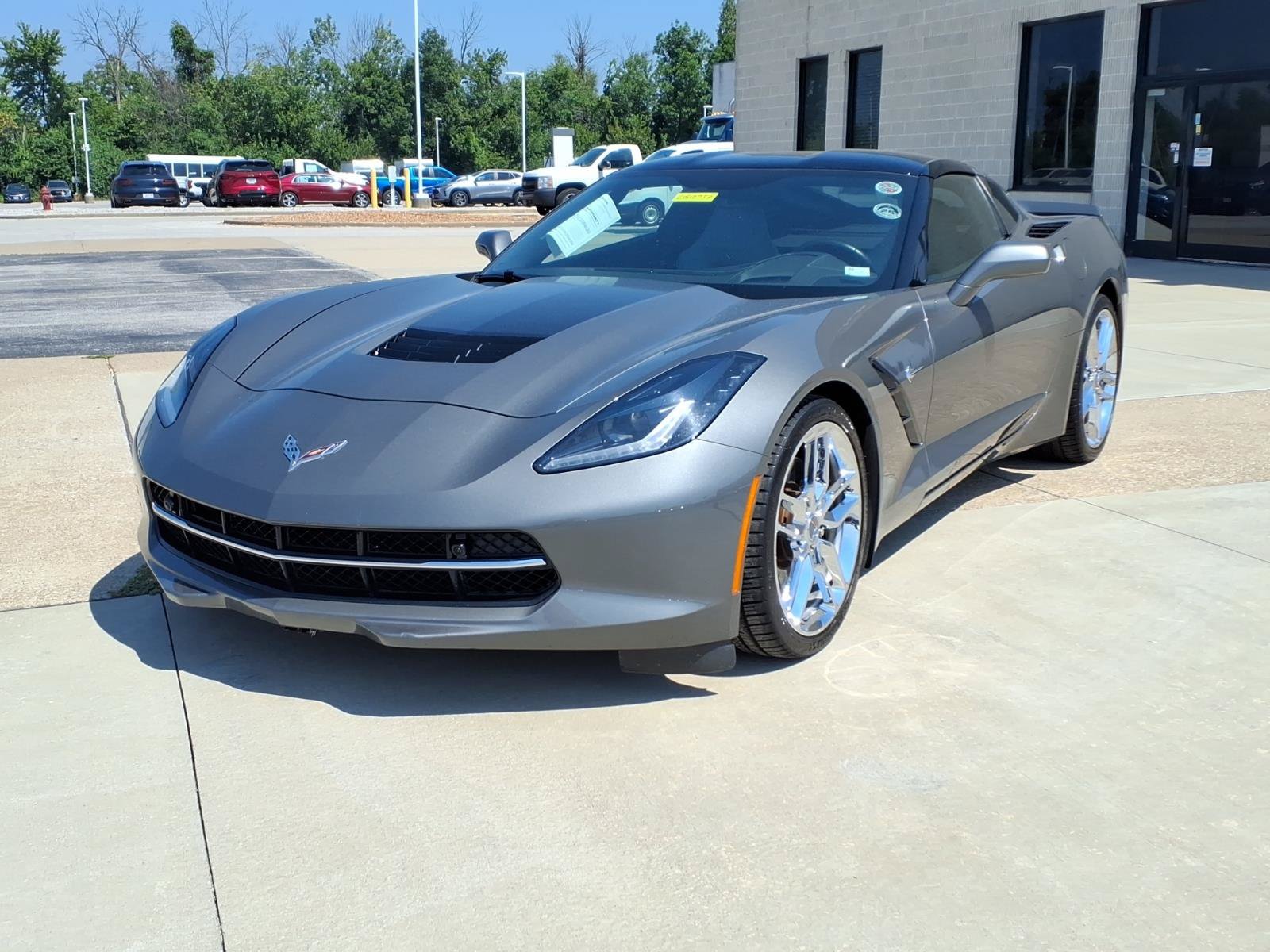Used 2016 Chevrolet Corvette Stingray Coupe w/ 2LT Preferred Equipment Group RWD image 2