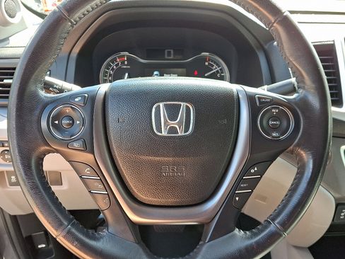 Used 2018 Honda Ridgeline RTL-T image 25