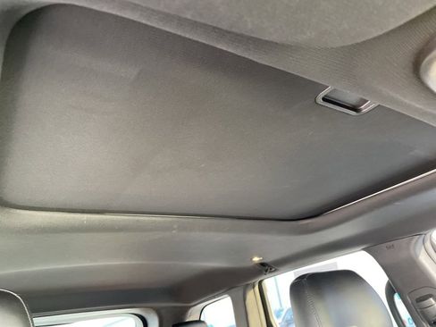 Used 2018 Jeep Grand Cherokee Limited image 41