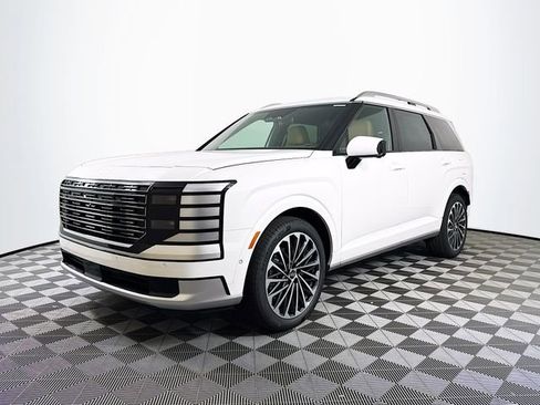 New 2026 Hyundai Palisade Calligraphy FWD image 2