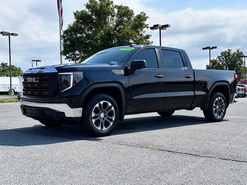 Used 2024 GMC Sierra 1500 Pro AWD/4WD image 2