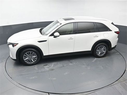 Certified 2024 MAZDA CX-90 3.3 Turbo w/ Preferred Plus image 39