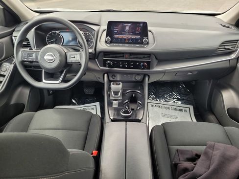 Used 2024 Nissan Rogue S AWD/4WD image 15