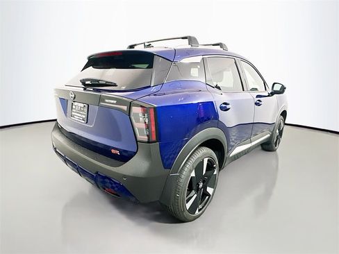 New 2026 Nissan Kicks SR image 9