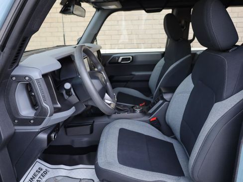 Used 2023 Ford Bronco 4-Door AWD/4WD image 17