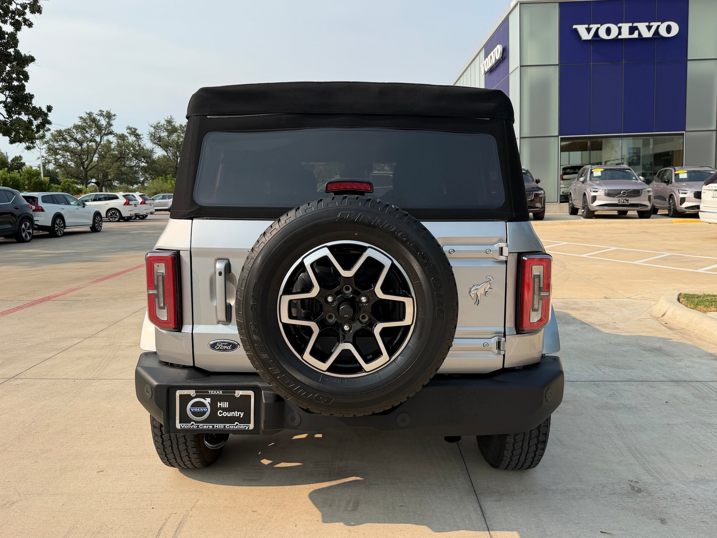 Used 2023 Ford Bronco Outer Banks AWD/4WD image 5
