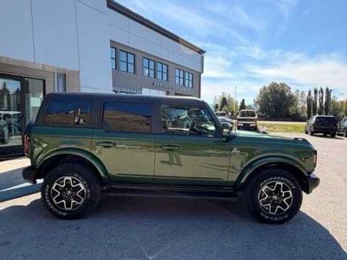 Used 2023 Ford Bronco Outer Banks AWD/4WD image 8