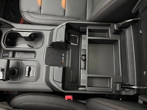 New 2025 GMC Sierra 1500 AT4 w/ AT4 Premium Package image 33