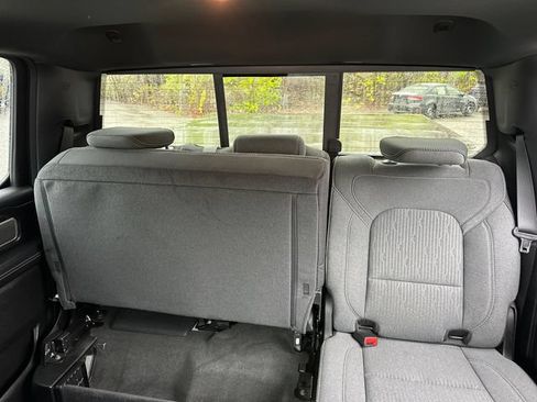 Used 2022 RAM 1500 Big Horn AWD/4WD image 29