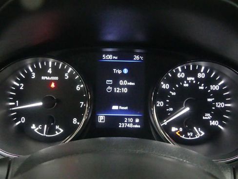Used 2020 Nissan Rogue S AWD/4WD image 32