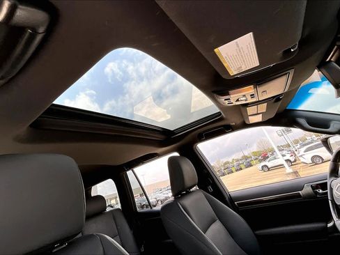 Certified 2023 Lexus GX 460 Premium AWD/4WD image 24