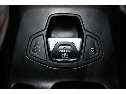 Used 2023 Jeep Renegade Latitude image 33