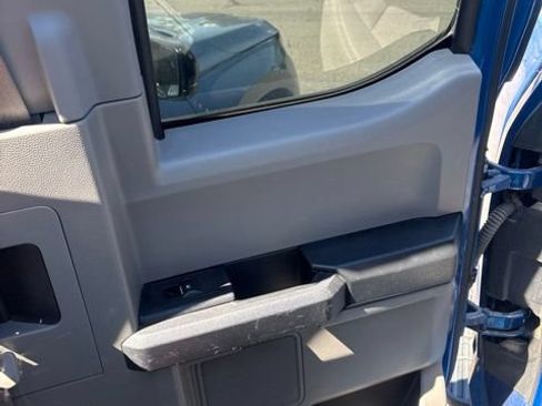 Used 2018 Ford F150 XL w/ Equipment Group 101A Mid AWD/4WD image 17