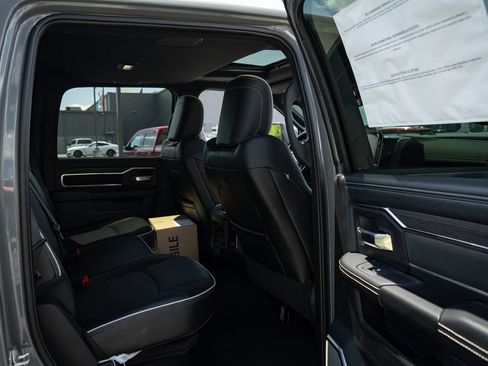 New 2026 RAM 3500 Laramie AWD/4WD image 36