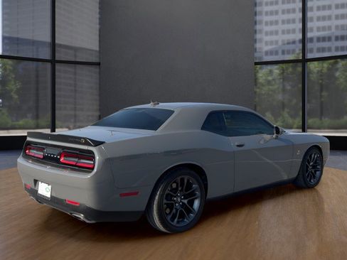 Used 2023 Dodge Challenger R/T Scat Pack w/ Plus Package image 5