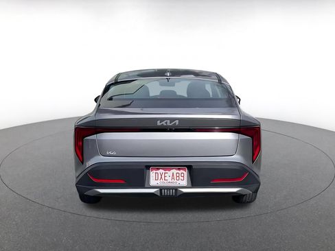 Used 2025 Kia K4 FWD image 12