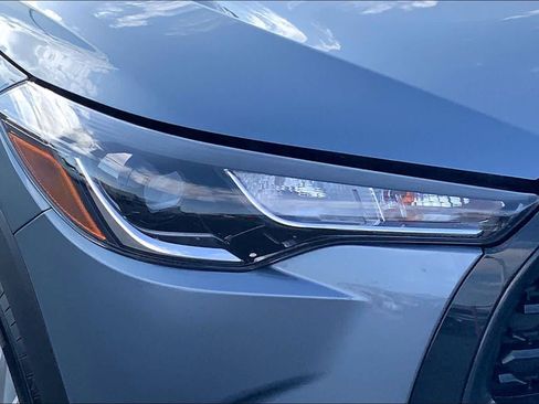 Certified 2023 Toyota Corolla Cross LE FWD image 28