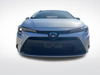Used 2023 Toyota Corolla LE video 2