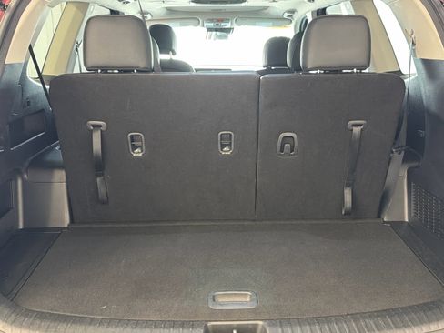 Used 2023 Kia Telluride S w/ S Sunroof Package FWD image 7