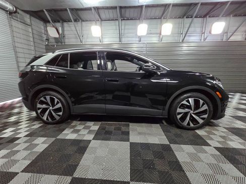 Used 2021 Volkswagen ID.4 Pro S image 9