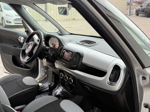 Used 2015 FIAT 500L Pop FWD image 30