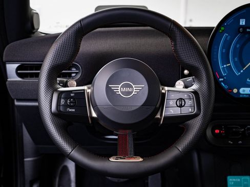 New 2026 MINI Cooper S image 36