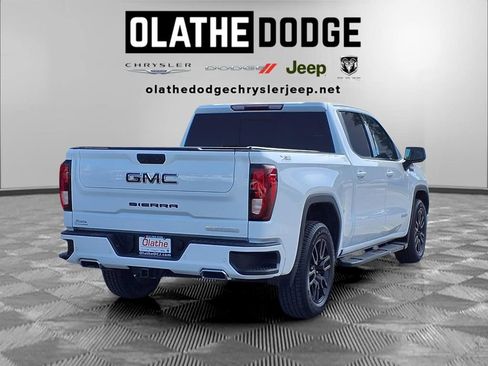 Used 2022 GMC Sierra 1500 Elevation w/ Elevation Premium Package AWD/4WD image 29