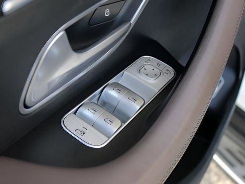 Used 2021 Mercedes-Benz GLS 63 AMG 4MATIC w/ Warmth & Comfort Package image 11