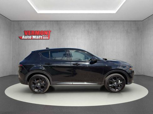 Used 2024 Dodge Hornet R/T w/ Tech Pack w/o Parking AWD/4WD image 9