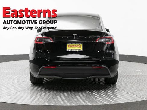 Used 2021 Tesla Model Y Long Range AWD/4WD image 6