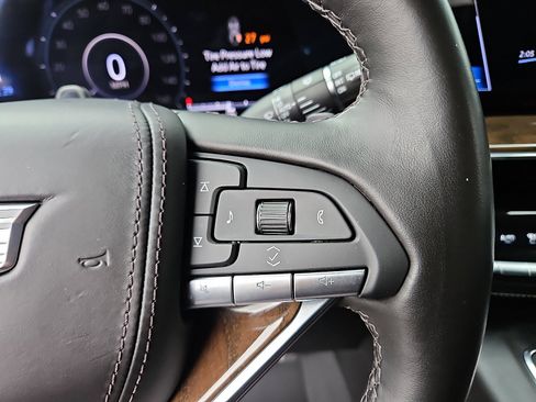 Certified 2024 Cadillac Escalade Premium Luxury Platinum w/ Heavy-Duty Trailer Package image 19