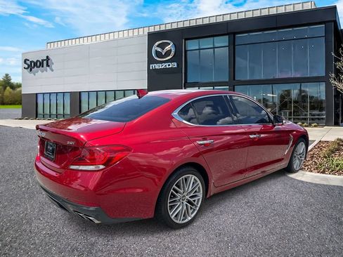Used 2020 Genesis G70 2.0T RWD image 3