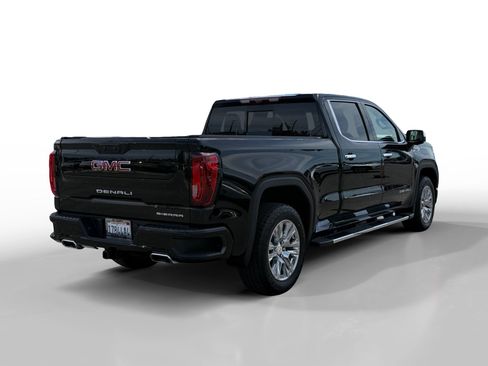 Used 2024 GMC Sierra 1500 Denali w/ Technology Package AWD/4WD image 5