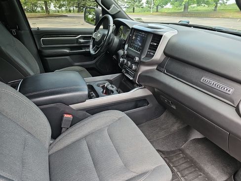 Used 2020 RAM 1500 Big Horn AWD/4WD image 10