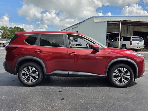 Used 2023 Nissan Rogue SV FWD image 6