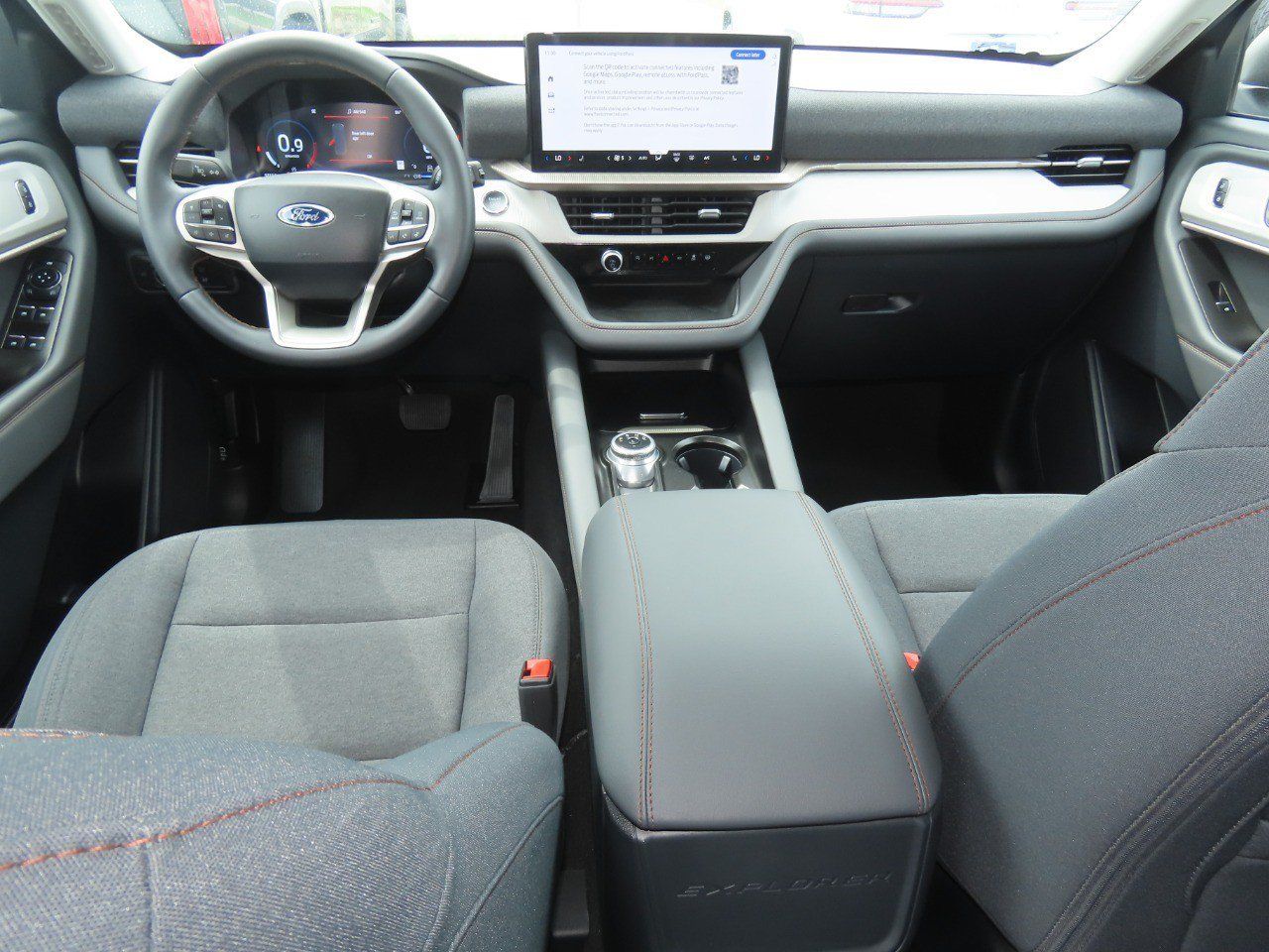 Used 2025 Ford Explorer Active RWD image 25