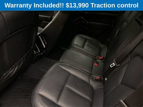 Used 2014 Porsche Cayenne Platinum Edition image 11