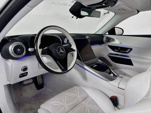 Used 2026 Mercedes-Benz Maybach SL 680 image 20