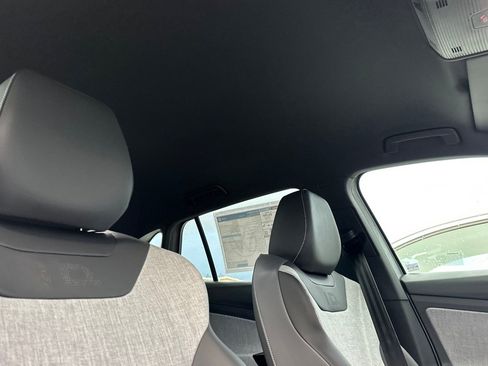 New 2026 Volkswagen ID.4 Pro AWD/4WD image 16