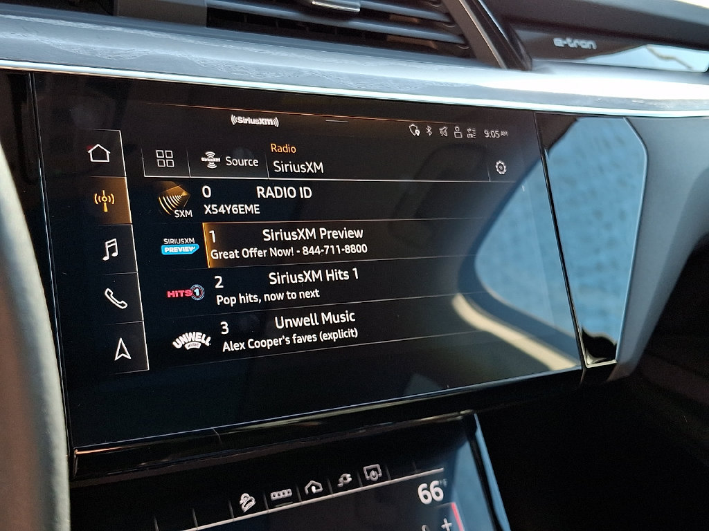 Certified 2023 Audi e-tron Premium Plus AWD/4WD image 19