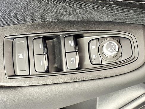 Certified 2025 Subaru Outback Premium image 15