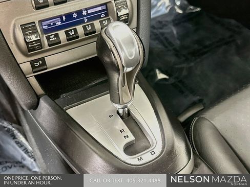 Used 2005 Porsche Boxster RWD image 19