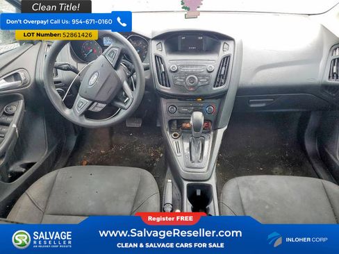 Used 2018 Ford Focus SE FWD image 11