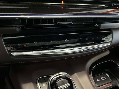 Used 2023 Cadillac Escalade ESV Premium Luxury Platinum w/ LPO, Radiant Package image 30