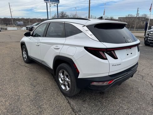 Used 2023 Hyundai Tucson SEL image 6