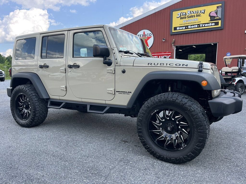 Used 2017 Jeep Wrangler Unlimited Rubicon AWD/4WD image 1