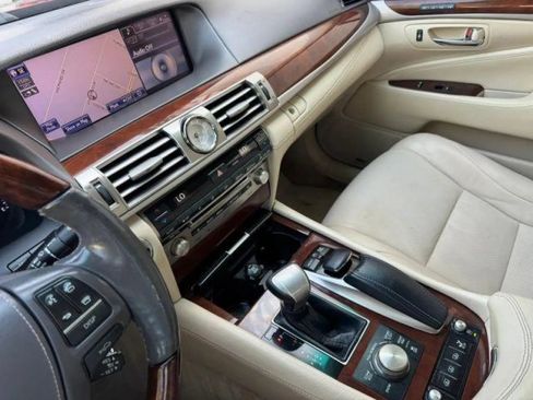 Used 2013 Lexus LS 460 L w/ Ultra Luxury Pkg AWD/4WD image 40
