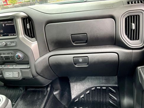 Used 2025 Chevrolet Silverado 2500 W/T w/ Snow Plow Prep/Camper Package image 30