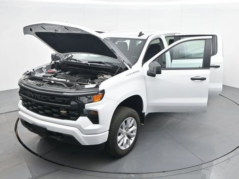 Used 2026 Chevrolet Silverado 1500 Custom image 41